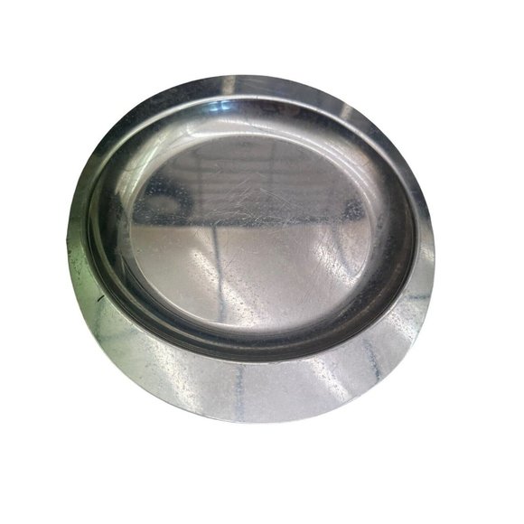 Vintage Set Of 3 Cavalier Nasco Aluminum Plates With 3 Rattan Wicker Holders - Picture 8 of 12